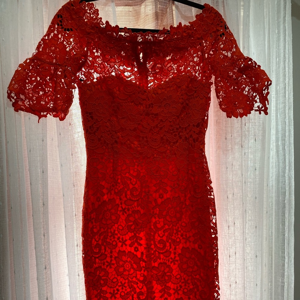 Paper Dolls Lace dress
